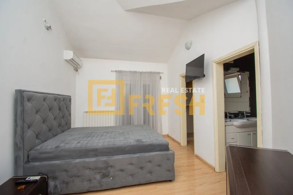 Rent, house, 330m², Zeta, Podgorica