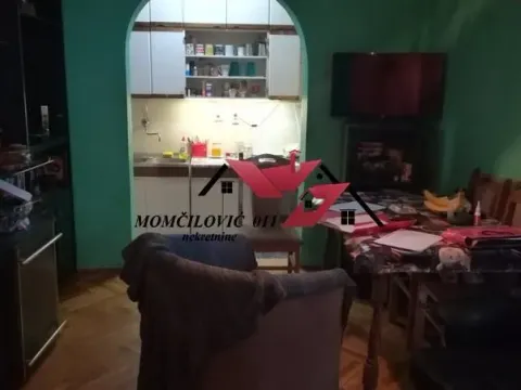 Sale, three bedroom apartment, 80m², Zvezdara Sve Podlokacije, Beograd