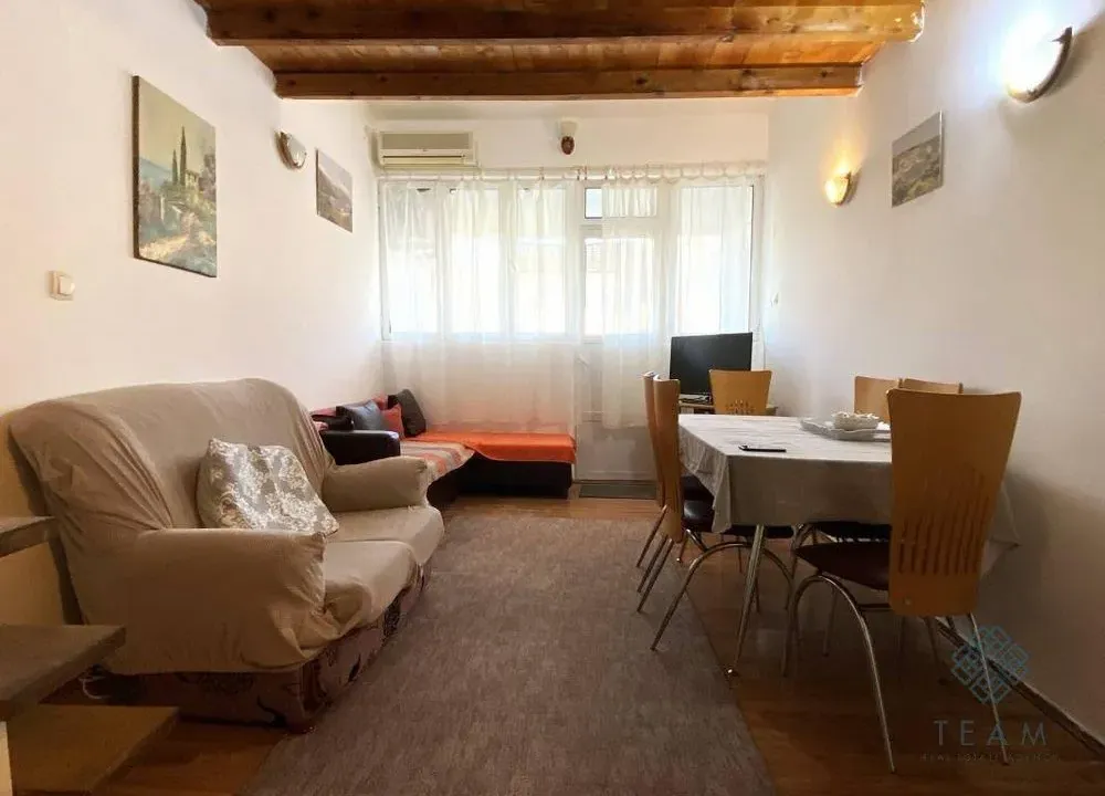 Rent, apartment, 74m², Centar, Bar