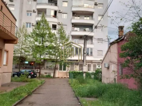 Izdavanje, jednosoban stan, 40m², Pobrežje, Podgorica - image 6