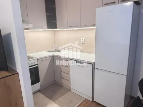 Rent, two bedroom apartment, 58m², Ledine, Beograd - image 4