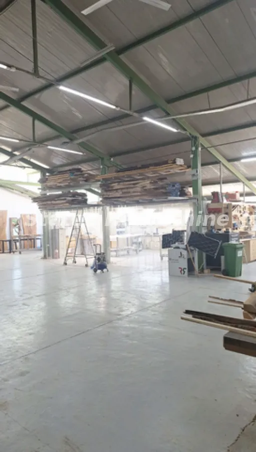 Sale, office space, 1200m², Kać, Novi Sad Sve Podlokacije
