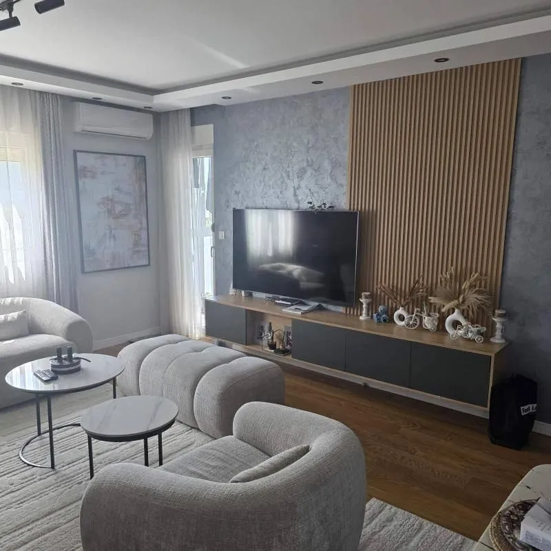 Sale, two bedroom apartment, 78m², Centar, Bar