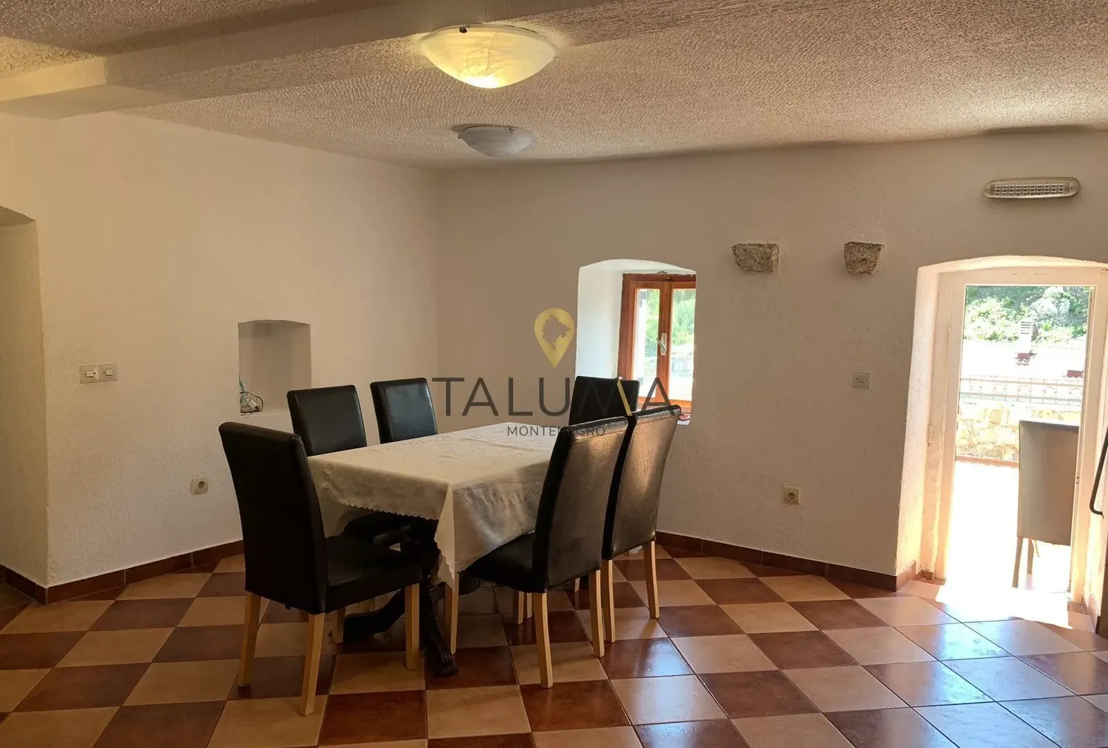 Sale, house, 437m², Reževići, Budva