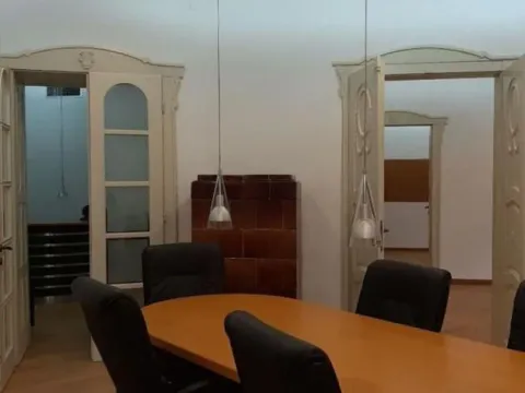 Izdavanje, poslovni prostor, 185m², Stari Grad, Beograd - image 6