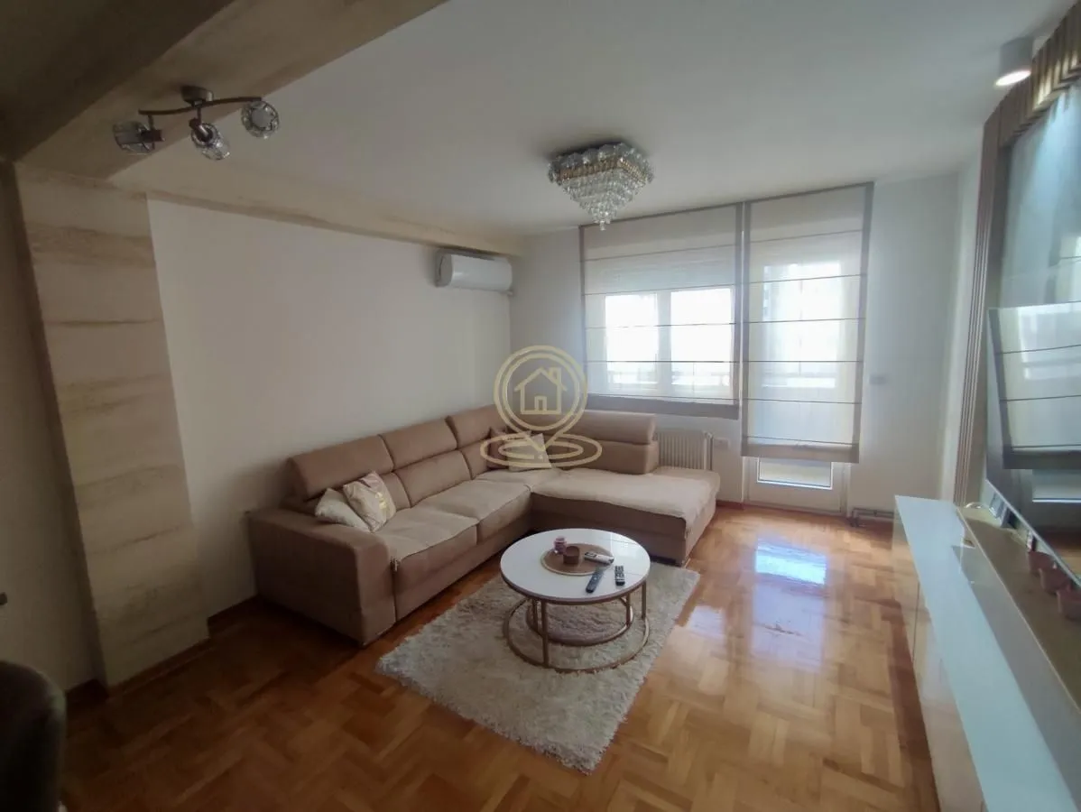 Rent, three bedroom apartment, 72m², Palilula, Niš