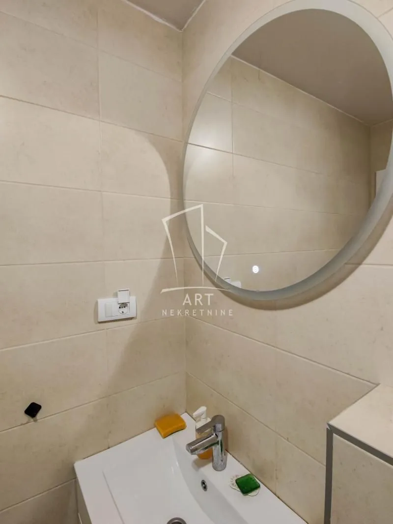 Sale, three bedroom apartment, 77m², Crveni Krst, Beograd