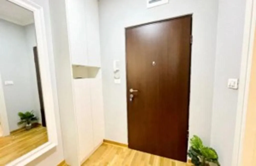 Izdavanje, jednosoban stan, 50m², City Kej, Podgorica