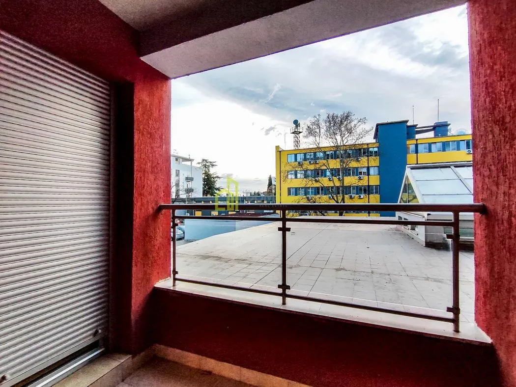 Izdavanje, dvosoban stan, 67m², Preko Morače, Podgorica