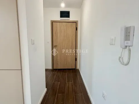 Prodaja, jednosoban stan, 50m², Tološi, Podgorica - image 11