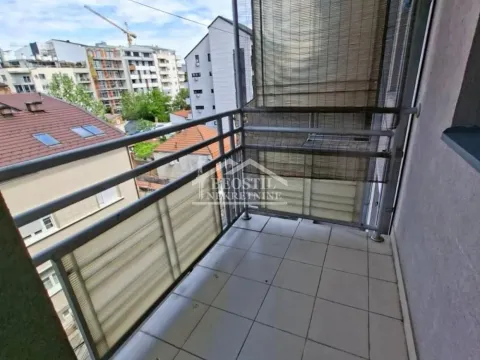 Rent, two bedroom apartment, 43m², Vračar Sve Podlokacije, Beograd - image 11