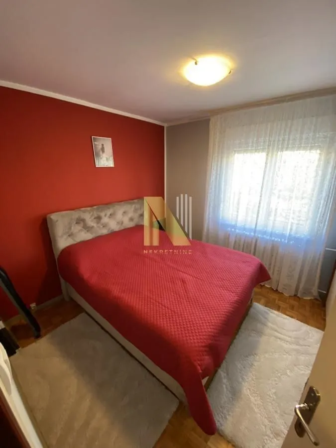 Prodaja, četvorosoban stan, 95m², Bulevar Oslobodjenja, Novi Sad Sve Podlokacije