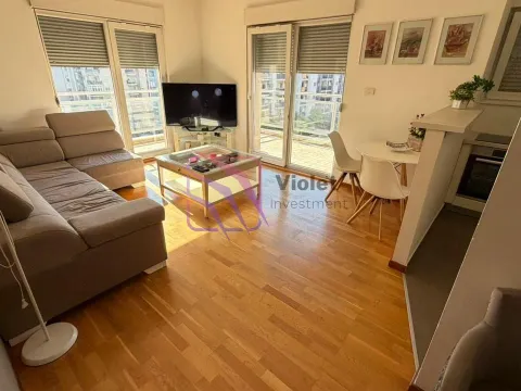 Rent, two bedroom apartment, 63m², City Kvart, Podgorica - image 1