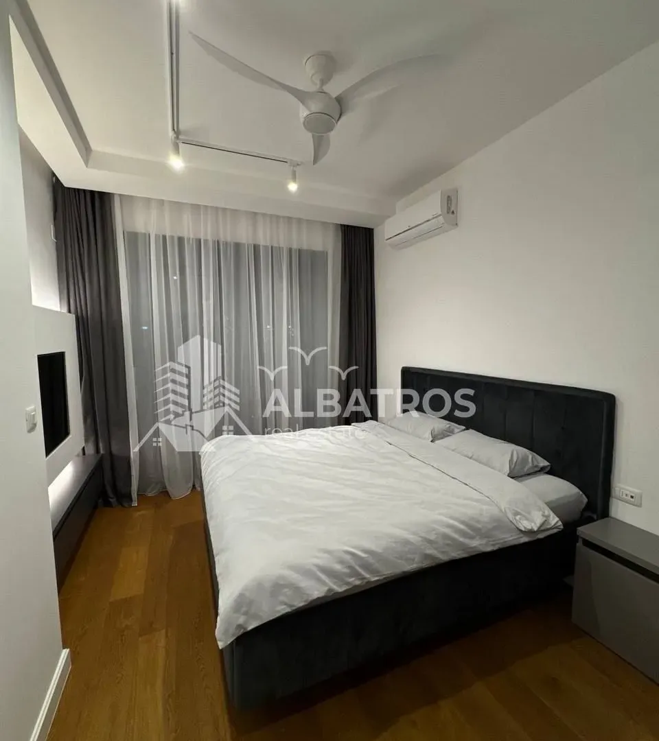 Rent, two bedroom apartment, 85m², Centar, Bar