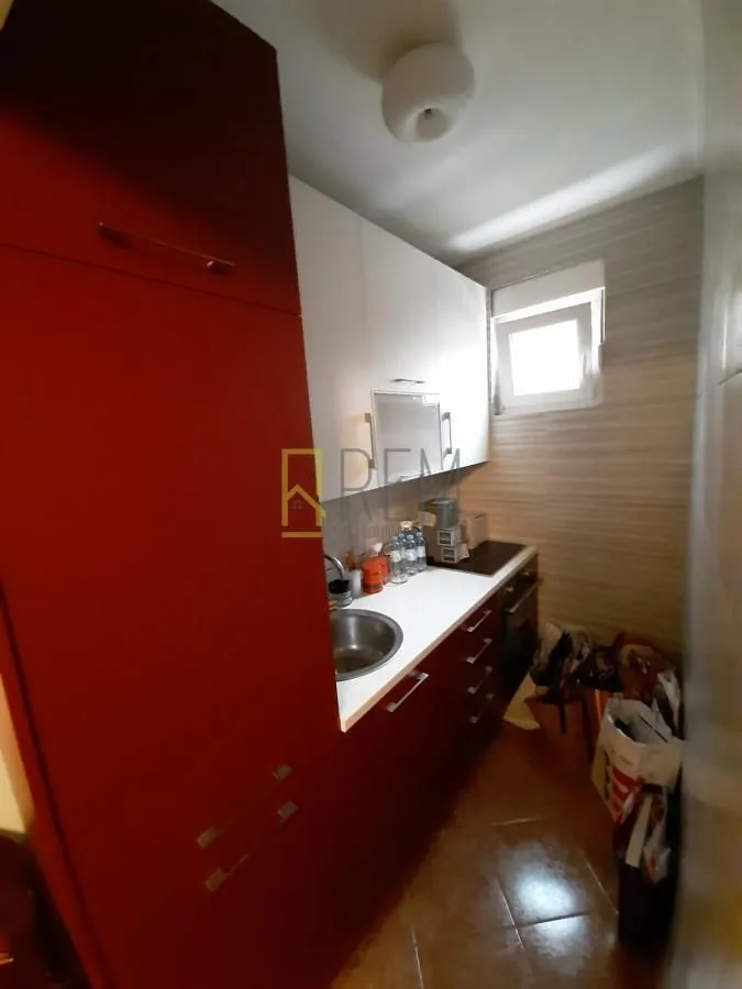 Prodaja, trosoban stan, 76m², Zagorič, Podgorica