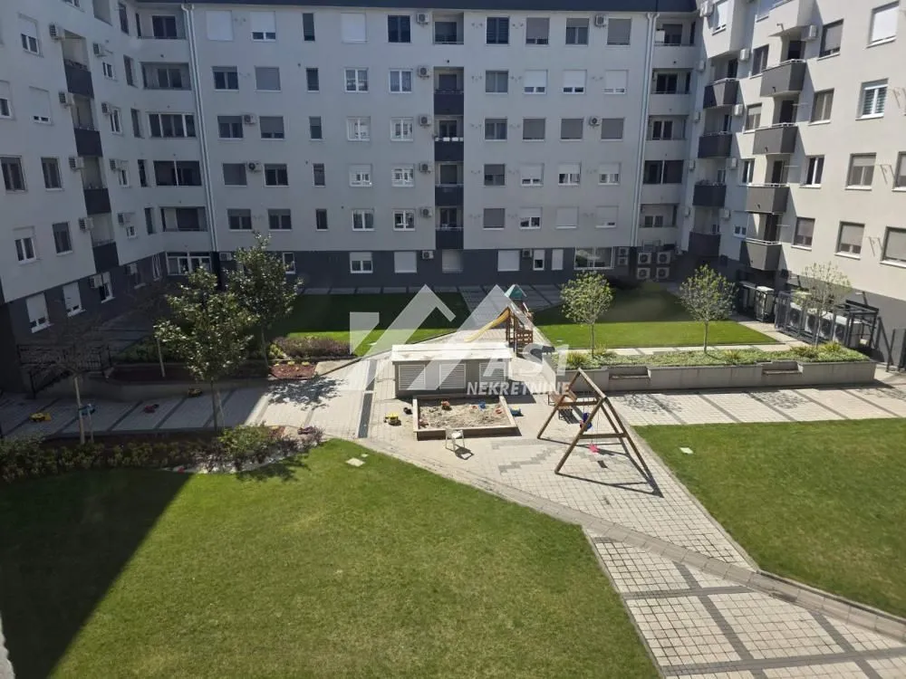 Izdavanje, jednosoban stan, 40m², Sajam, Novi Sad Sve Podlokacije