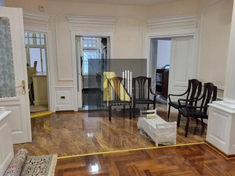 Rent, office space, 420m², Centar, Novi Sad