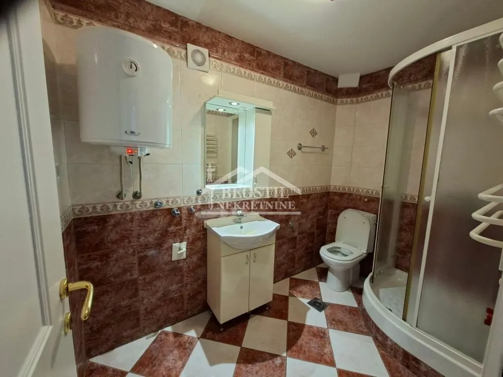 Prodaja, četvorosoban stan, 90m², Tašmajdan, Palilula Sve Podlokacije