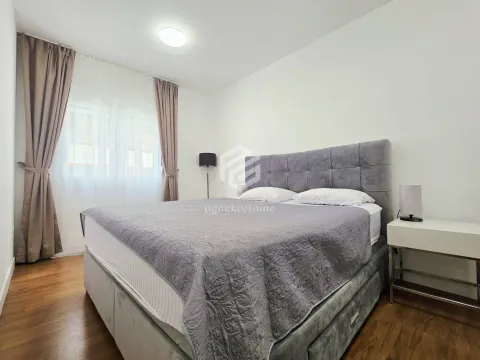 Rent, one bedroom apartment, 47m², City Kej, Podgorica - image 7