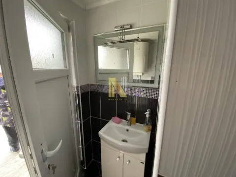 Prodaja, kuća, 304m², Centar, Žabljak - image 30