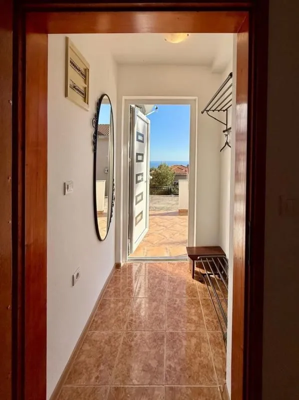 Sale, one bedroom apartment, 50m², Petrovac, Budva