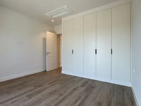 Sale, two bedroom apartment, 98m², Luštica Bay, Tivat - image 5