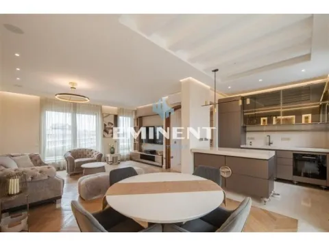 Izdavanje, trosoban stan, 128m², Stari Grad, Beograd - image 8