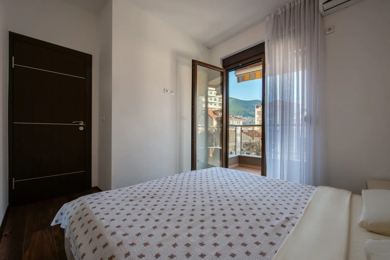 Prodaja, trosoban stan, 60m², Budva, Crna Gora