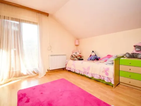 Prodaja, kuća, 250m², Donja Gorica, Podgorica - image 7