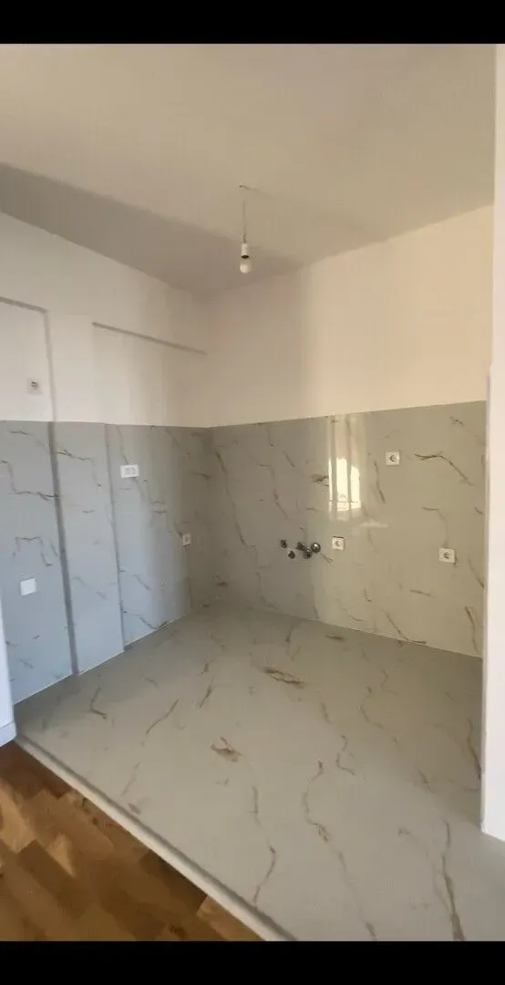 Prodaja, jednosoban stan, 68m², Ljubović, Podgorica
