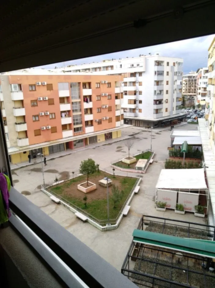 Izdavanje, jednosoban stan, 45m², Stari Aerodrom, Podgorica