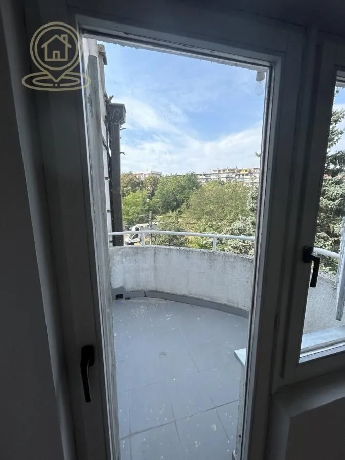 Rent, office space, 175m², Voždovac Sve Podlokacije, Beograd