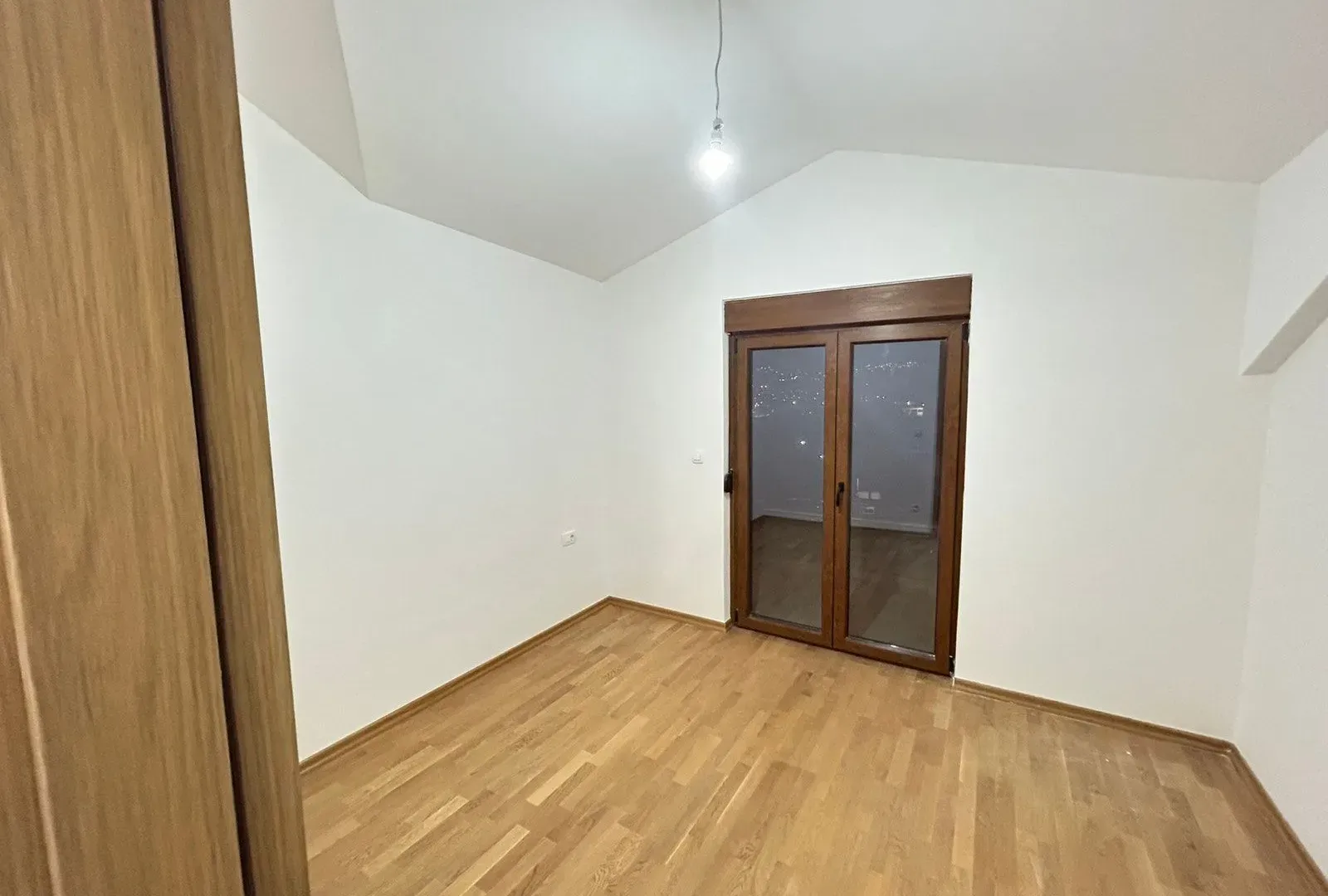 Prodaja, jednosoban stan, 53m², Stari Aerodrom, Podgorica
