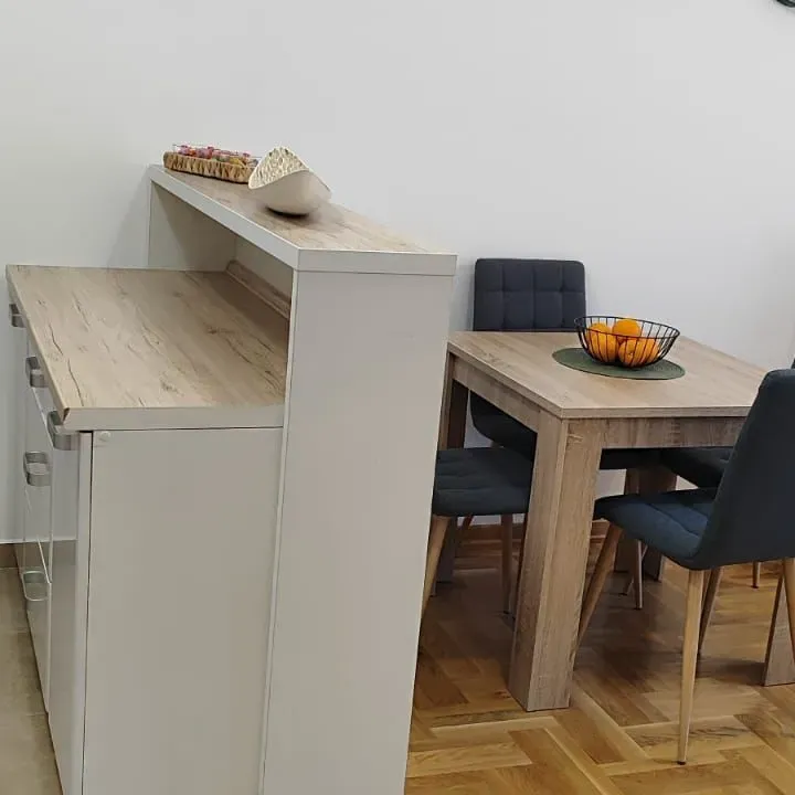 Rent, one bedroom apartment, 42m², Tivat, Crna Gora