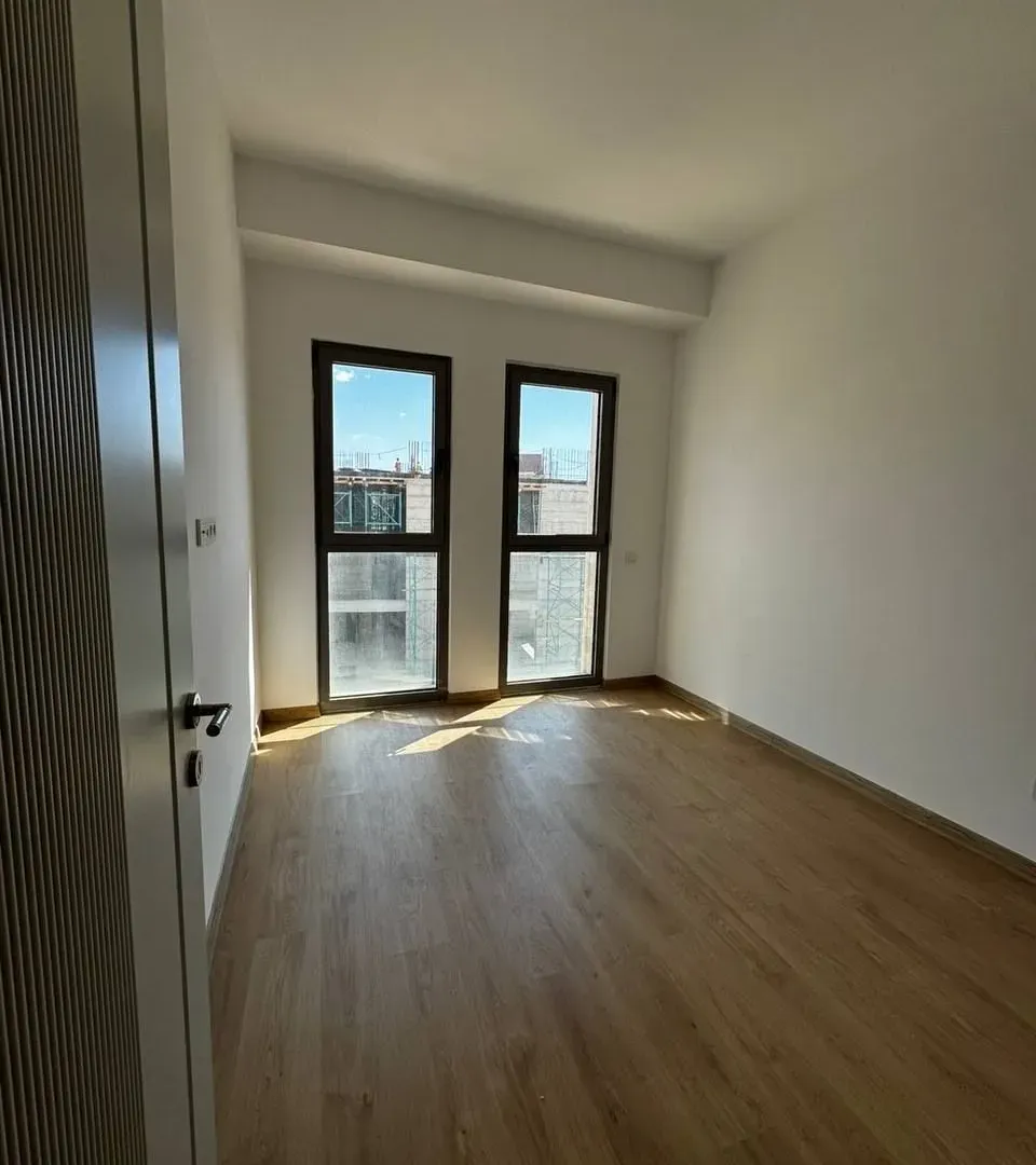 Sale, two bedroom apartment, 72m², Centar, Bar