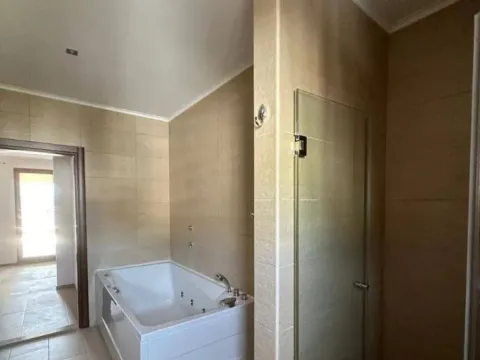 Prodaja, dvosoban stan, 140m², Budva, Crna Gora - image 12