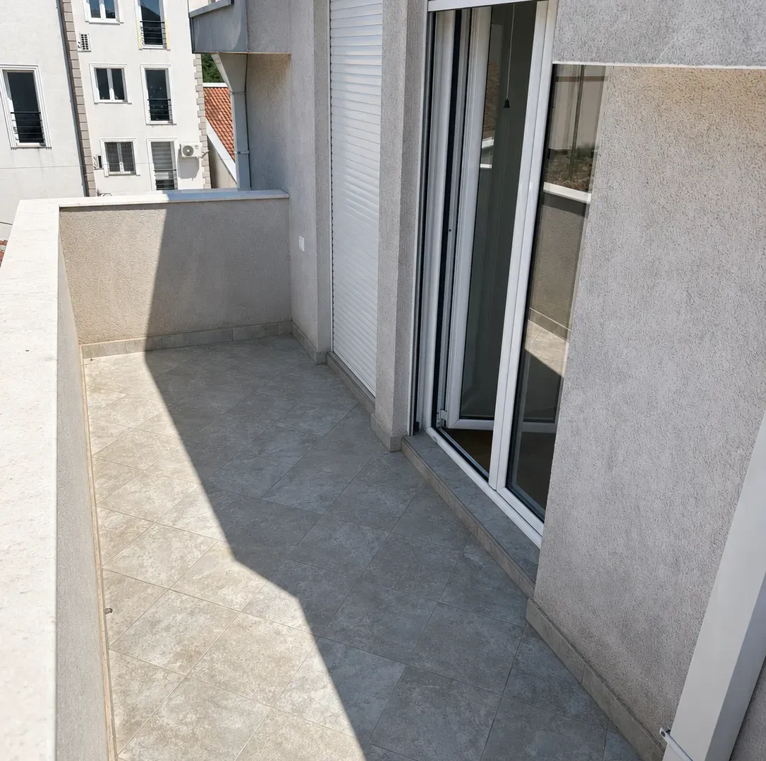 Rent, two bedroom apartment, 72m², Momišići, Podgorica