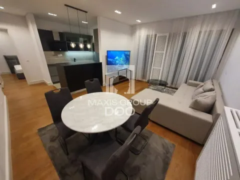 Izdavanje, četvorosoban stan, 67m², Savski Venac, Beograd - image 7