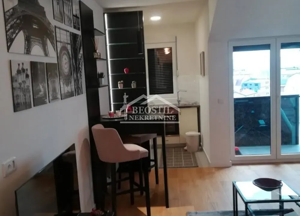 Rent, one bedroom apartment, 36m², Lekino Brdo, Voždovac Sve Podlokacije