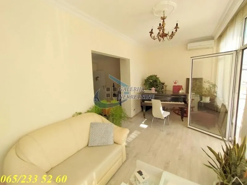 Sale, apartment, 208m², Stari Grad, Beograd