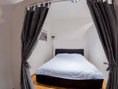 Rent, office space, 45m², Obilićev Venac, Beograd - image 4