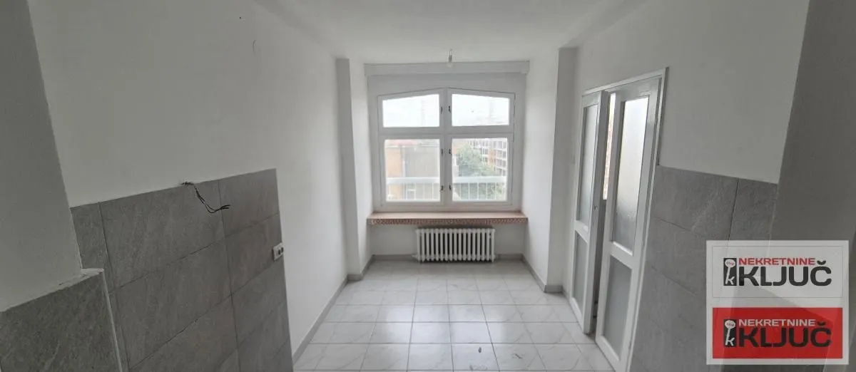 Prodaja, dvosoban stan, 67m², Kej, Novi Sad Sve Podlokacije