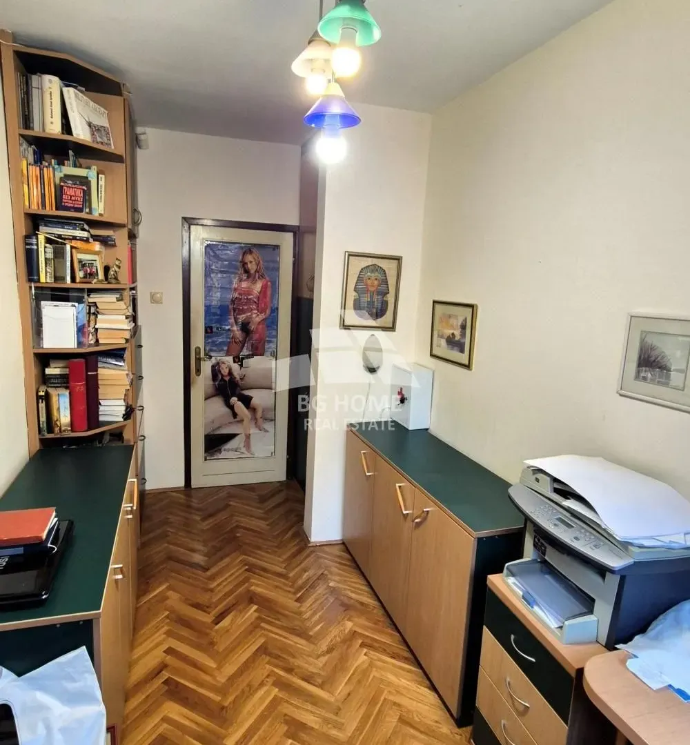 Prodaja, četvorosoban stan, 87m², Karaburma, Palilula Sve Podlokacije