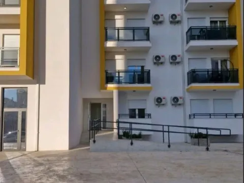 Prodaja, jednosoban stan, 44m², Pobrežje, Podgorica - image 16