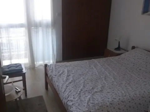 Izdavanje, jednosoban stan, 55m², Centar, Bar - image 8