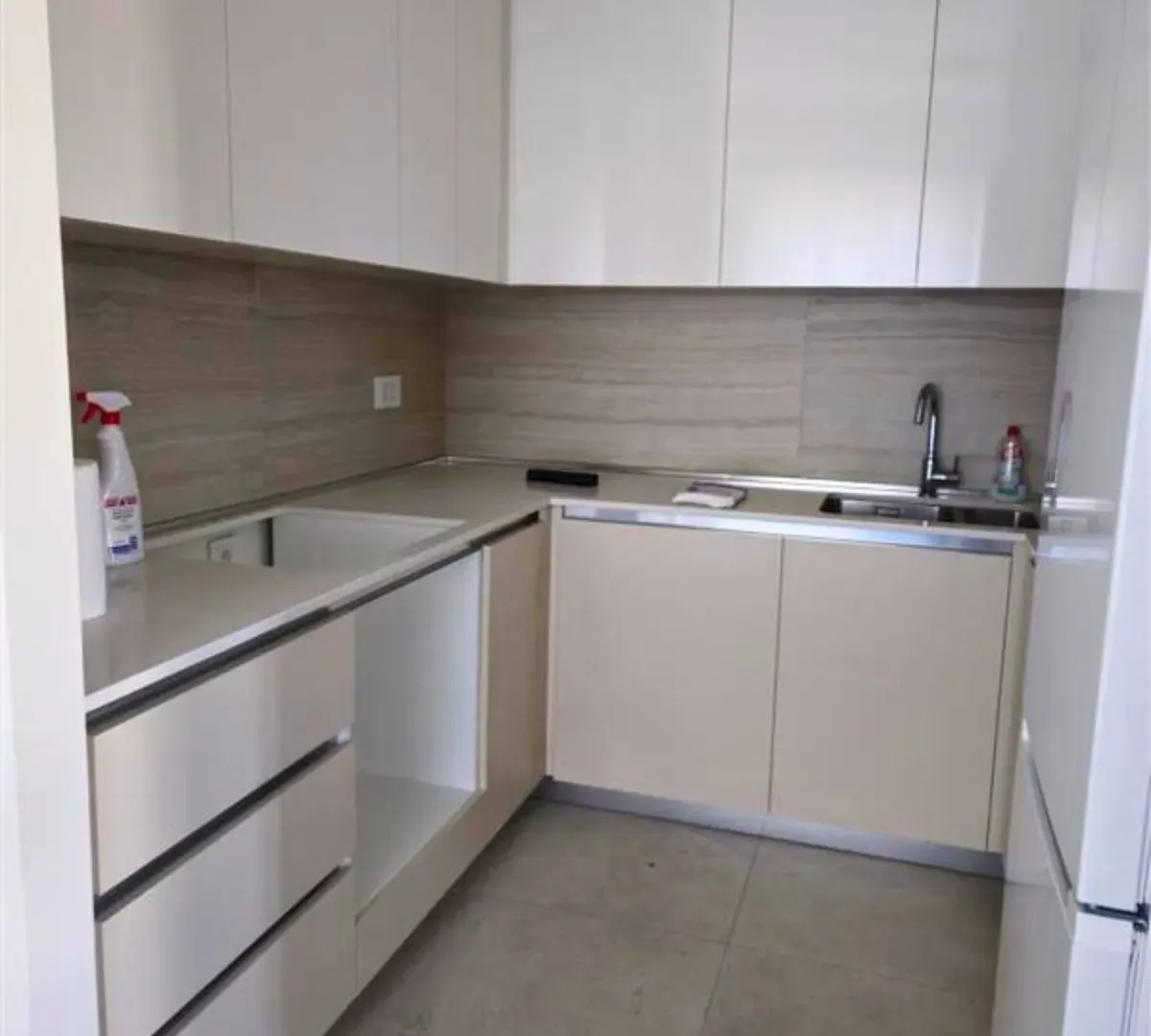Sale, three bedroom apartment, 92m², Beograd Na Vodi, Beograd