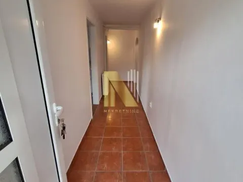 Izdavanje, kuća, 70m², Sremska Kamenica, Petrovaradin - image 7