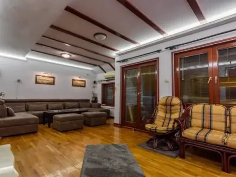 Stan in Donji Dorćol