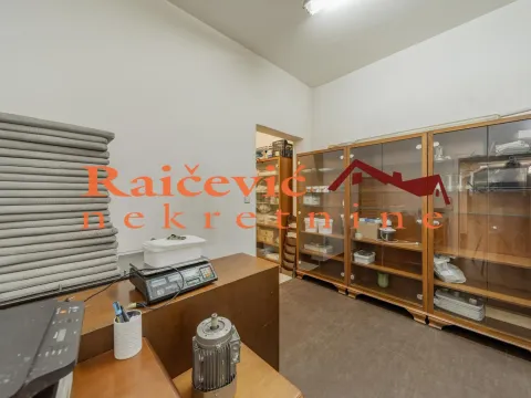 Sale, office space, 119m², Zvezdara Sve Podlokacije, Beograd - image 16