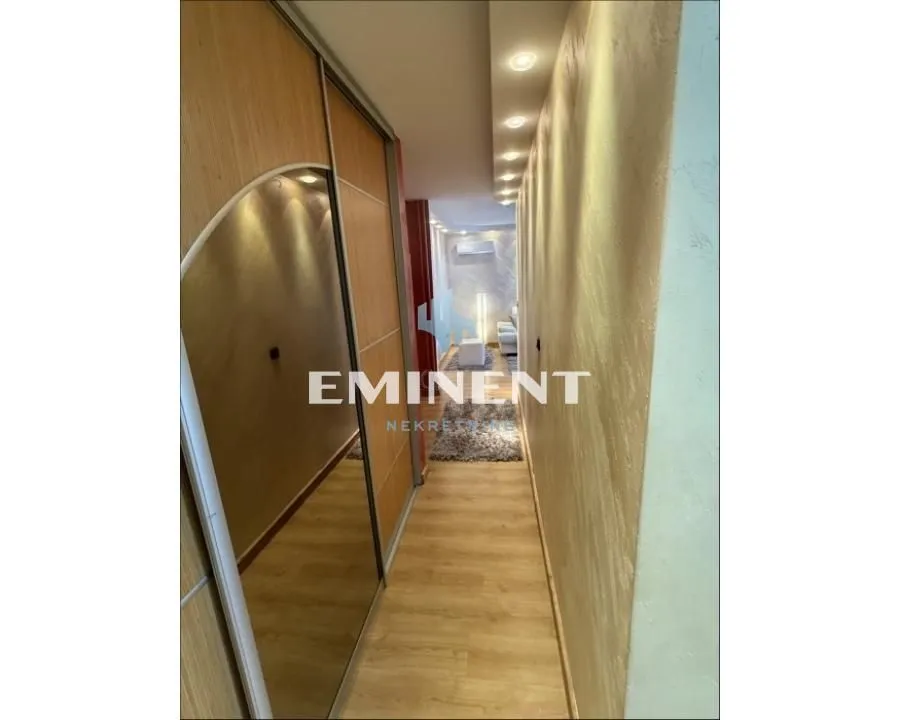 Rent, three bedroom apartment, 80m², Novi Beograd Blok 22, Novi Beograd Sve Podlokacije